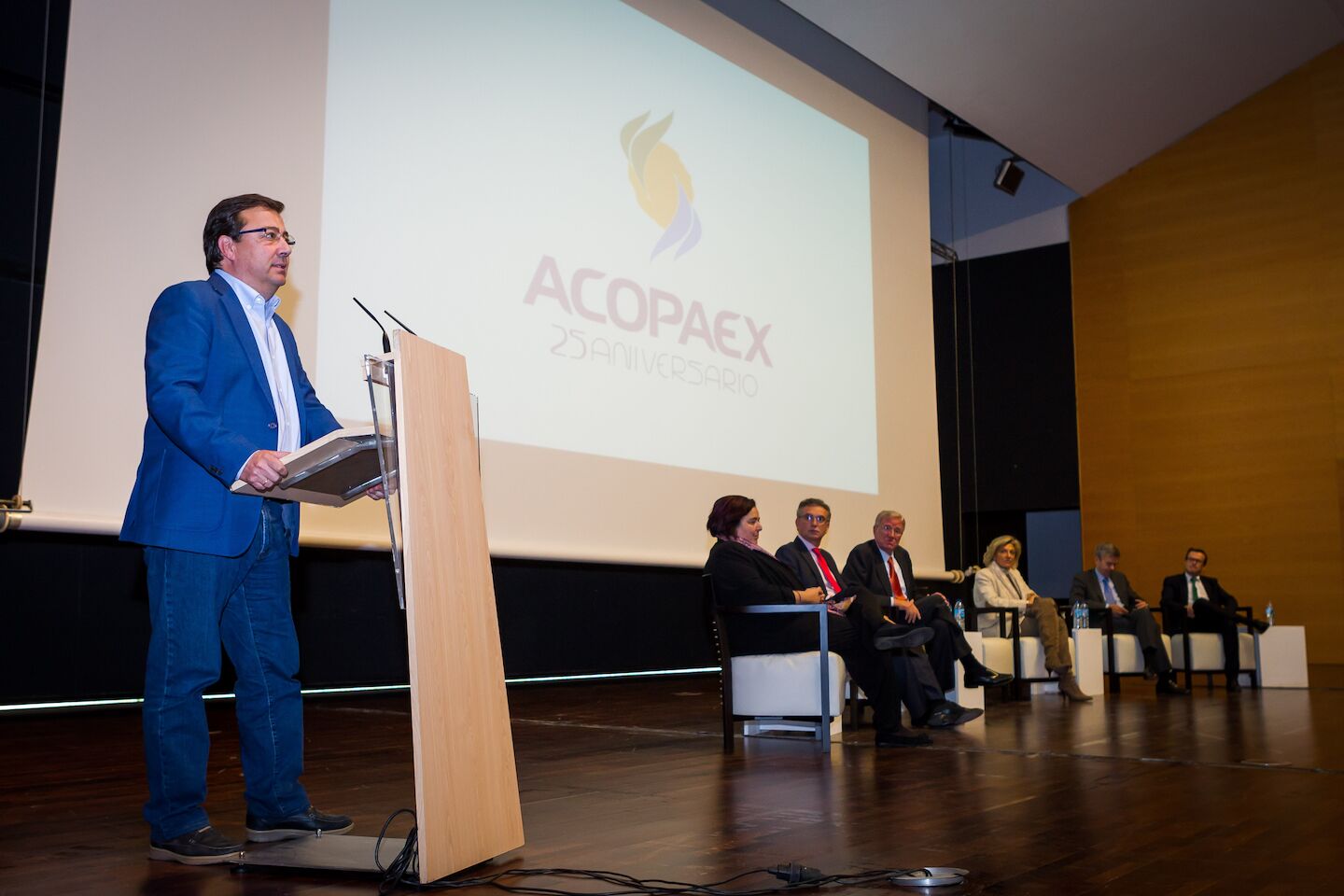 Acopaex. Fern&aacute;ndez Vara