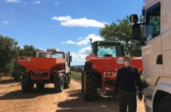 AEFA dona mascarillas a más de 100.000 trabajadores del campo