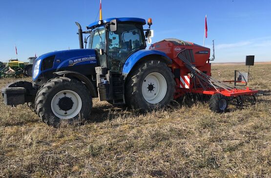 Convocadas ayudas para financiar avales por 3 millones de euros para la compra de maquinaria agrícola