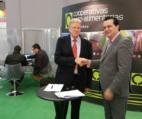 Cooperativas Agro-alimentarias Extremadura y Emececuadrado promoverán la eficiencia energética en las cooperativas de la región