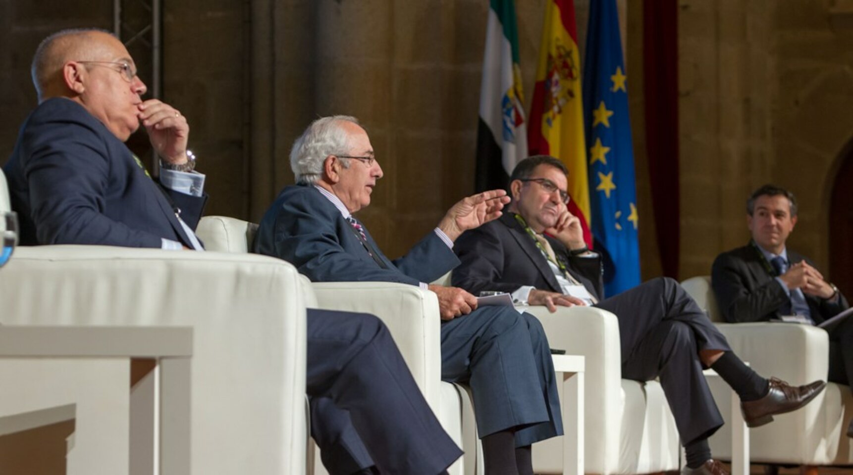 Congreso de Integraci&oacute;n. 25 a&ntilde;os de Cooperativas Agro-alimentarias Extremadura